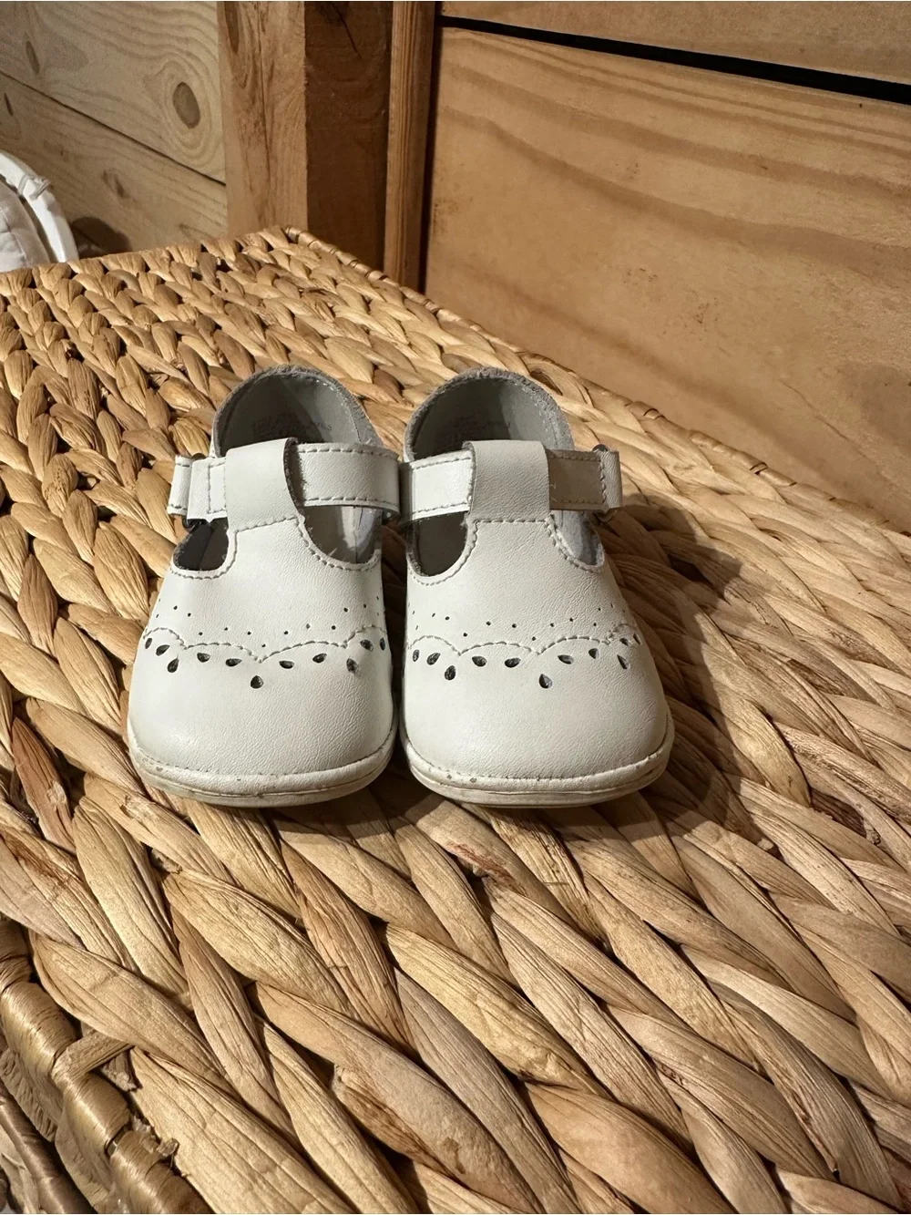 Size 3 Classic White Angel Mary Jane Kids Shoes - Timeless Toddler Style